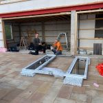 Wir montieren Fenster Wir montieren Fenster